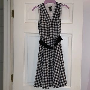 Super cute Ann Taylor checkered dress !!